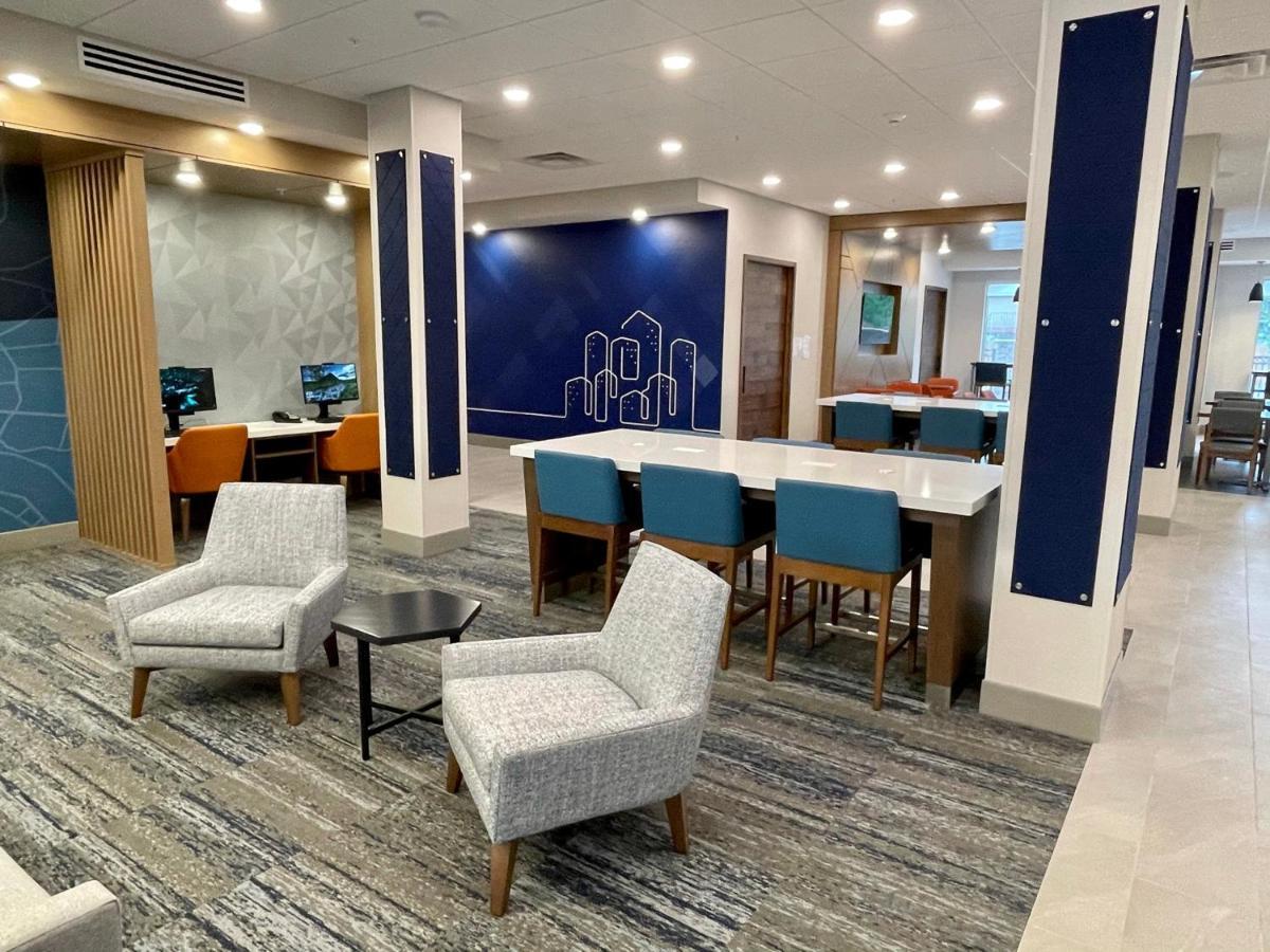 Holiday Inn Express & Suites - Ft. Smith - Airport By Ihg Fort Smith Kültér fotó