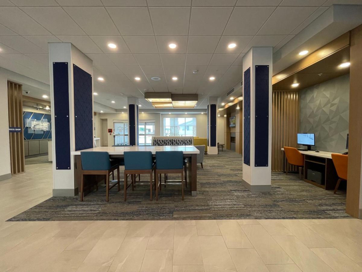 Holiday Inn Express & Suites - Ft. Smith - Airport By Ihg Fort Smith Kültér fotó