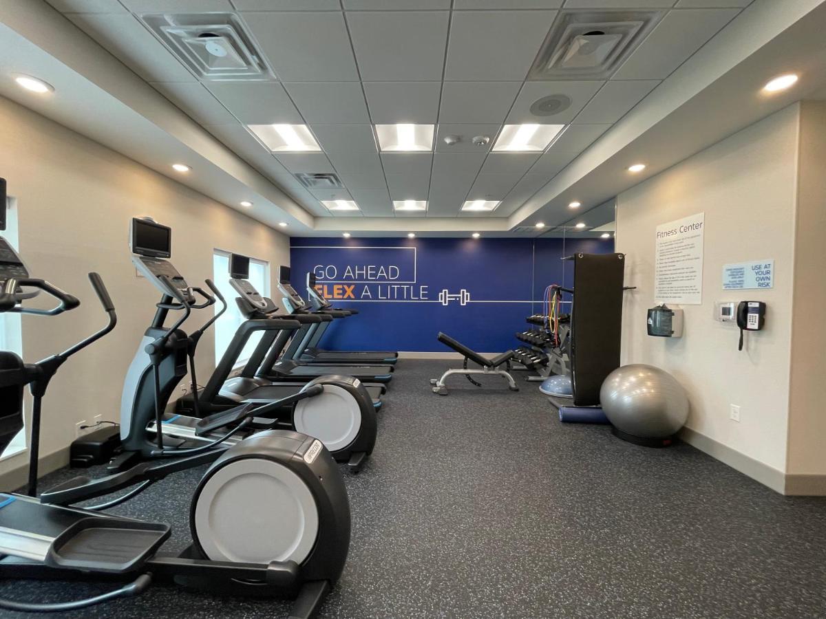 Holiday Inn Express & Suites - Ft. Smith - Airport By Ihg Fort Smith Kültér fotó